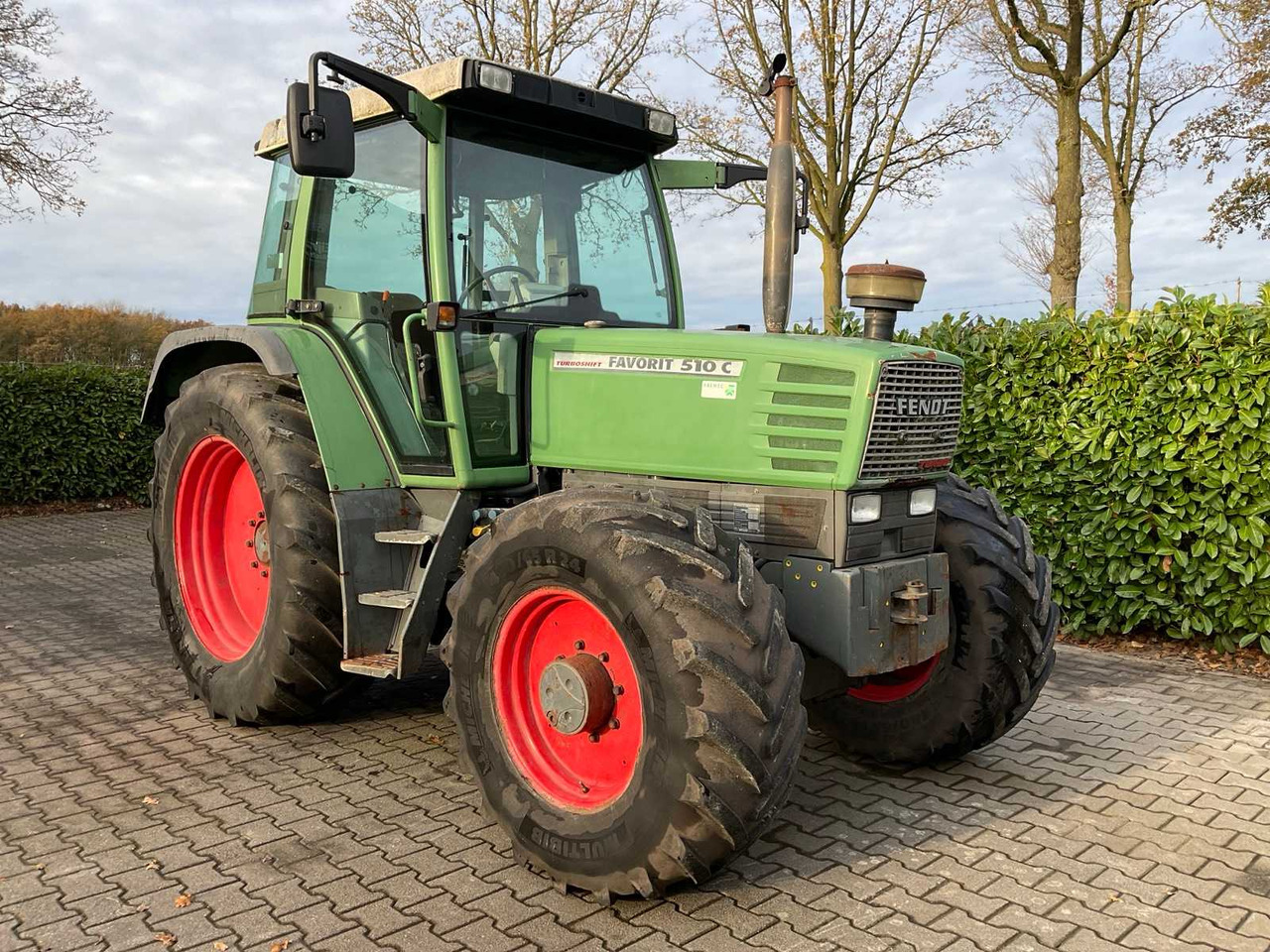 Traktor 1999 FENDT 510 C TURBOSHIFT ALL-WHEEL DRIVE FARM TRACTOR