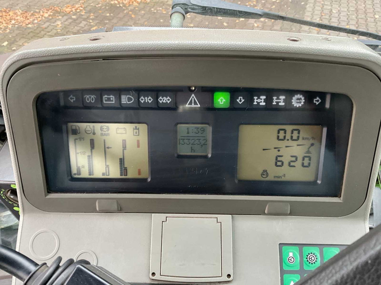 Traktor 2001 FENDT XYLON 520 ALL-WHEEL DRIVE FARM TRACTOR