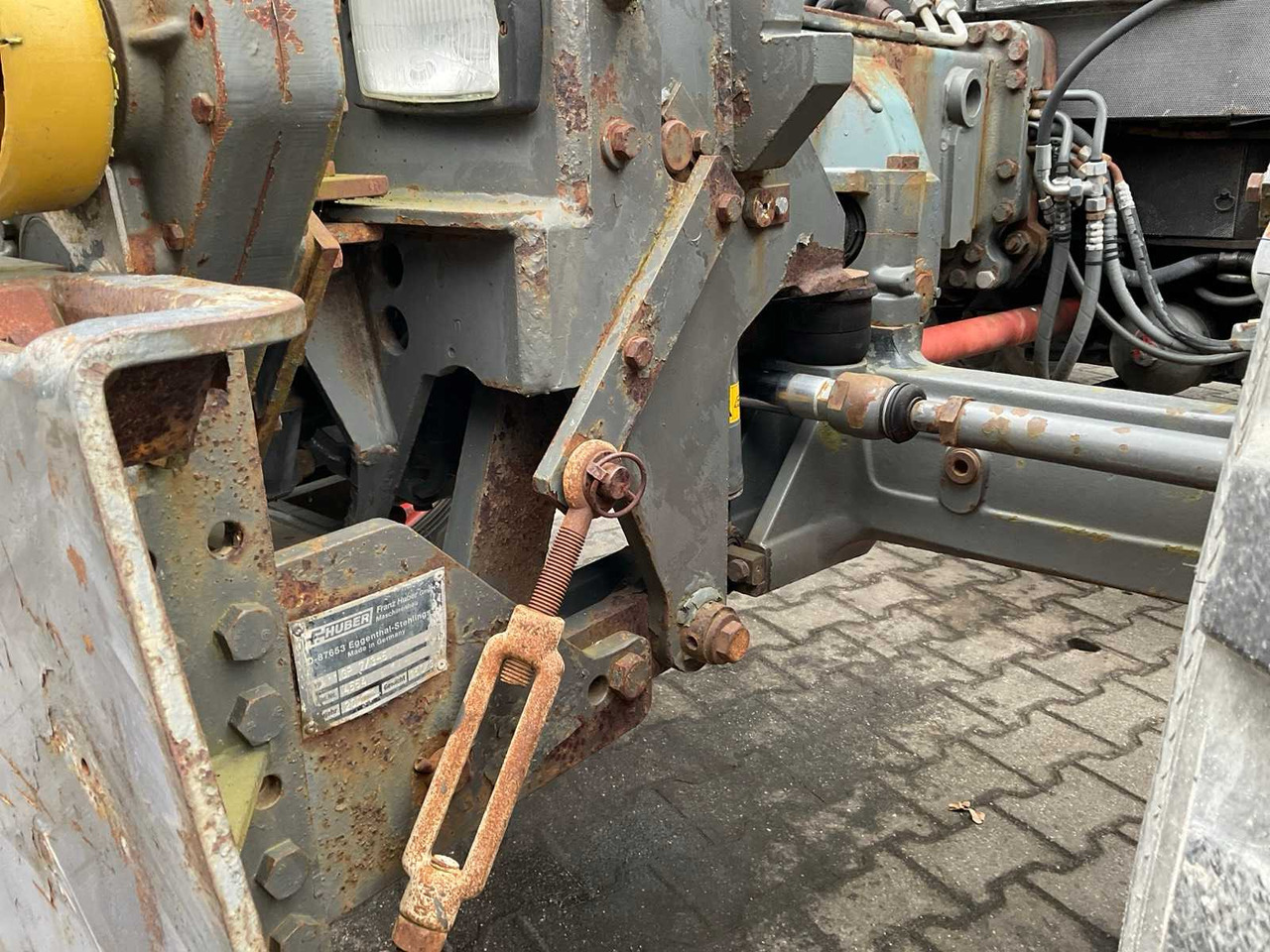 Traktor 2001 FENDT XYLON 520 ALL-WHEEL DRIVE FARM TRACTOR