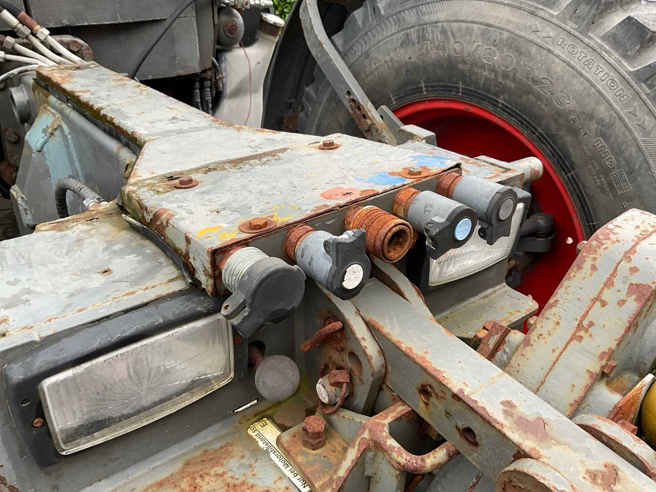 Traktor 2001 FENDT XYLON 520 ALL-WHEEL DRIVE FARM TRACTOR