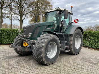 Traktor  2011 FENDT 826 VARIO ALL-WHEEL DRIVE AGRICULTURAL TRACTOR