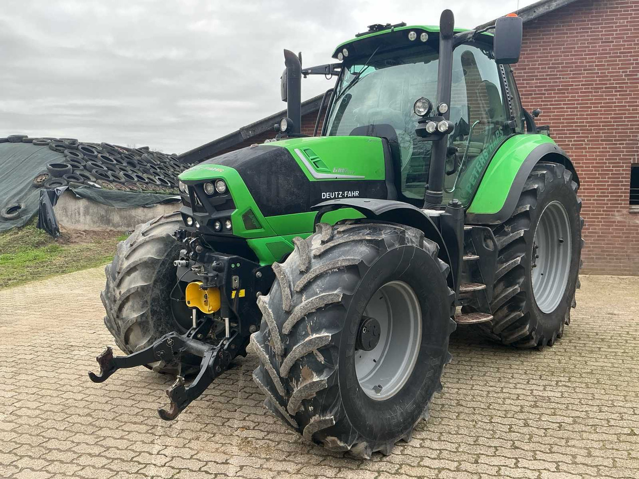 Traktor 2016 DEUTZ-FAHR SDF ALL-WHEEL DRIVE FARM TRACTOR