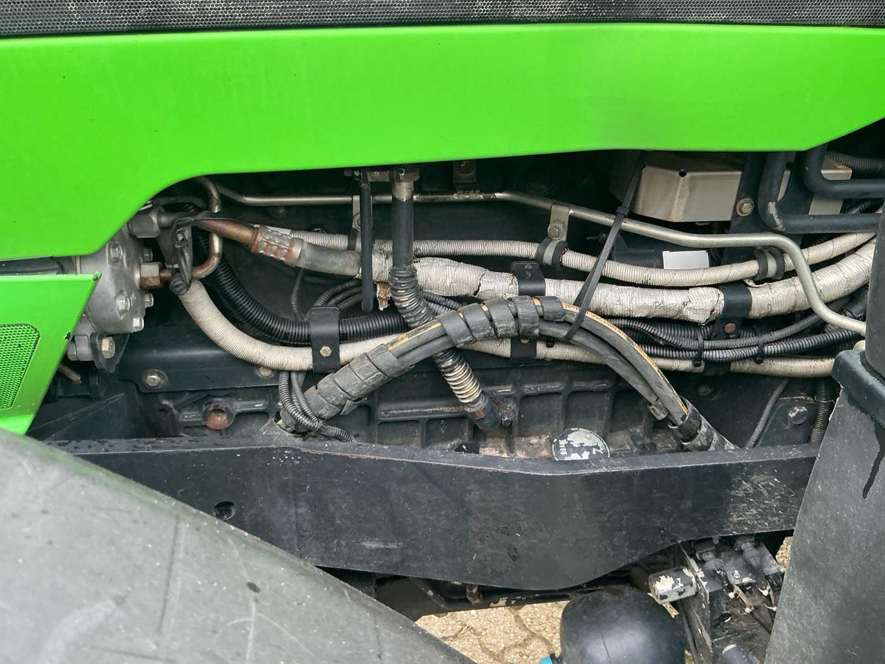 Traktor 2016 DEUTZ-FAHR SDF ALL-WHEEL DRIVE FARM TRACTOR