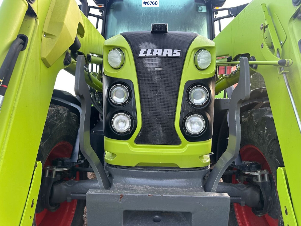 Traktor 2017 Claas Arion 440 4x4 tractor w/ front loader, GPS setup and good tires. Low hours!