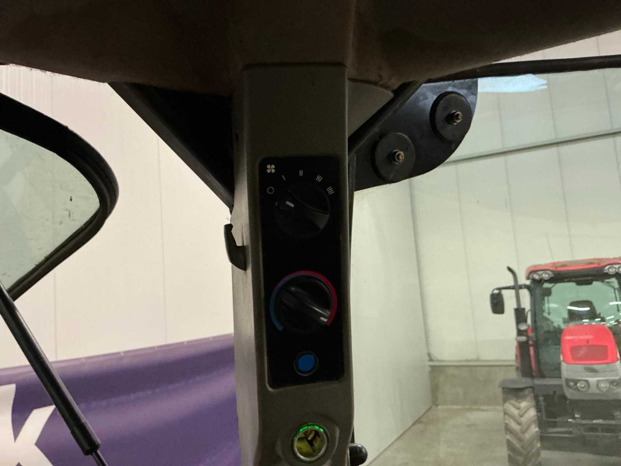 Traktor CASE IH MXU125 ALL-WHEEL DRIVE FARM TRACTOR