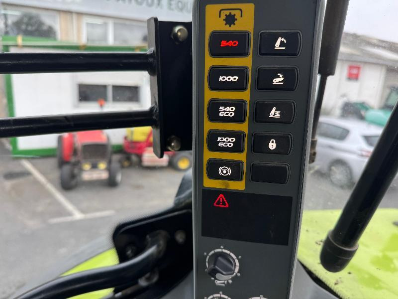 Traktor CLAAS ARION 640 CIS