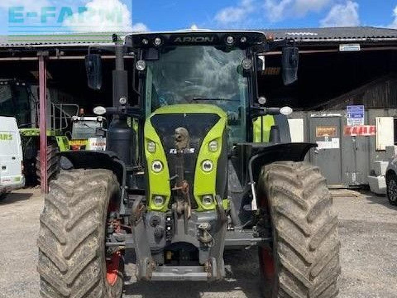 Traktor CLAAS ARION 650