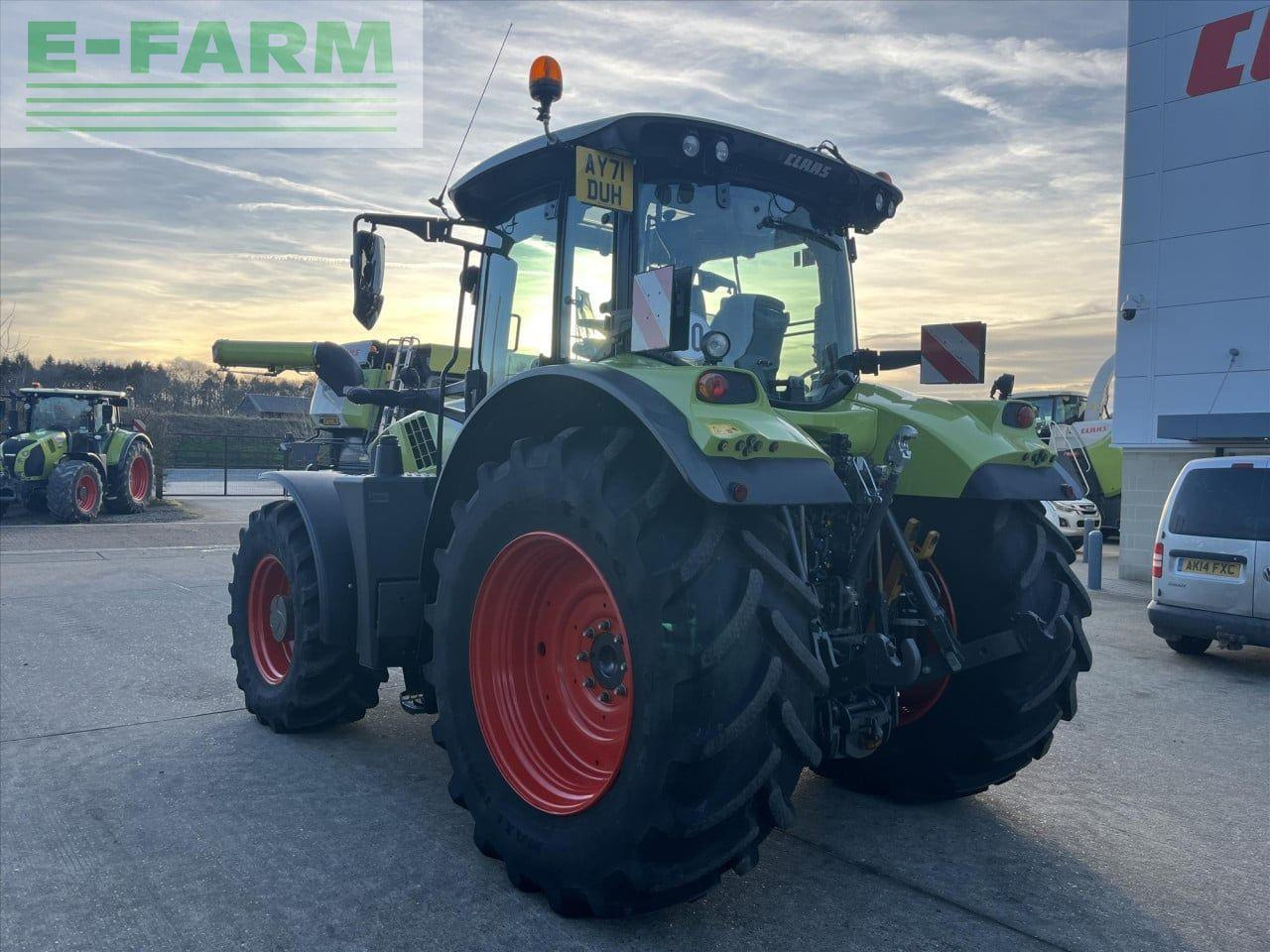 Traktor CLAAS ARION 650 HEXASHIFT
