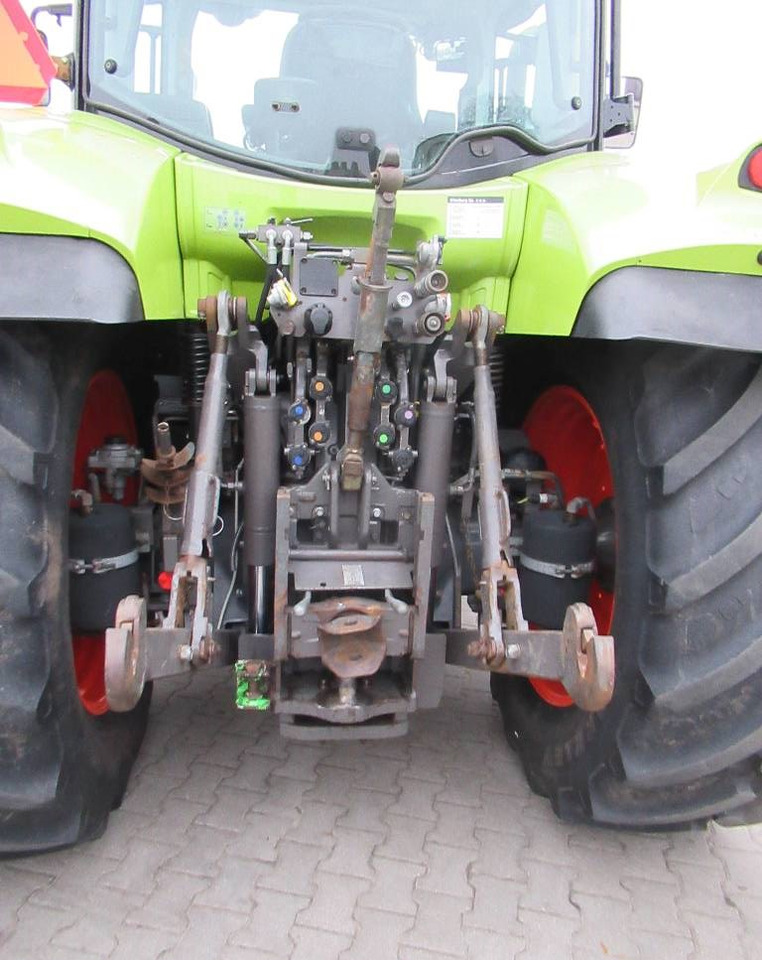 Traktor CLAAS Arion 640 CIS