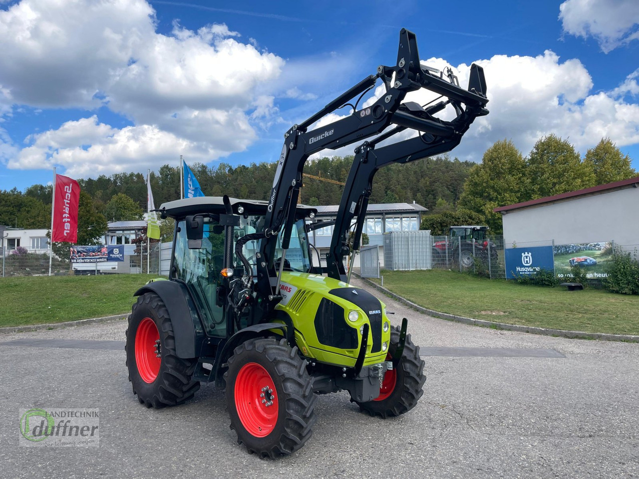 Traktor CLAAS Atos 220 C mit Quicke X3S Performance