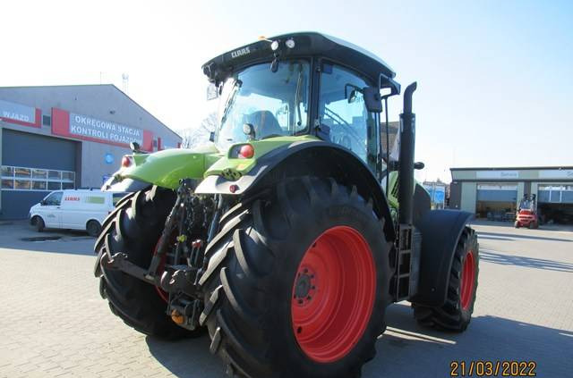 Traktor CLAAS Axion 810 CIS