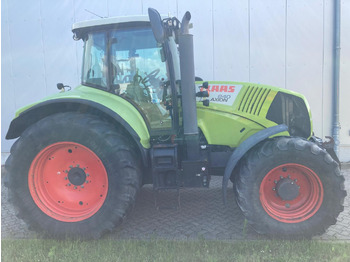 Traktor CLAAS Axion 840