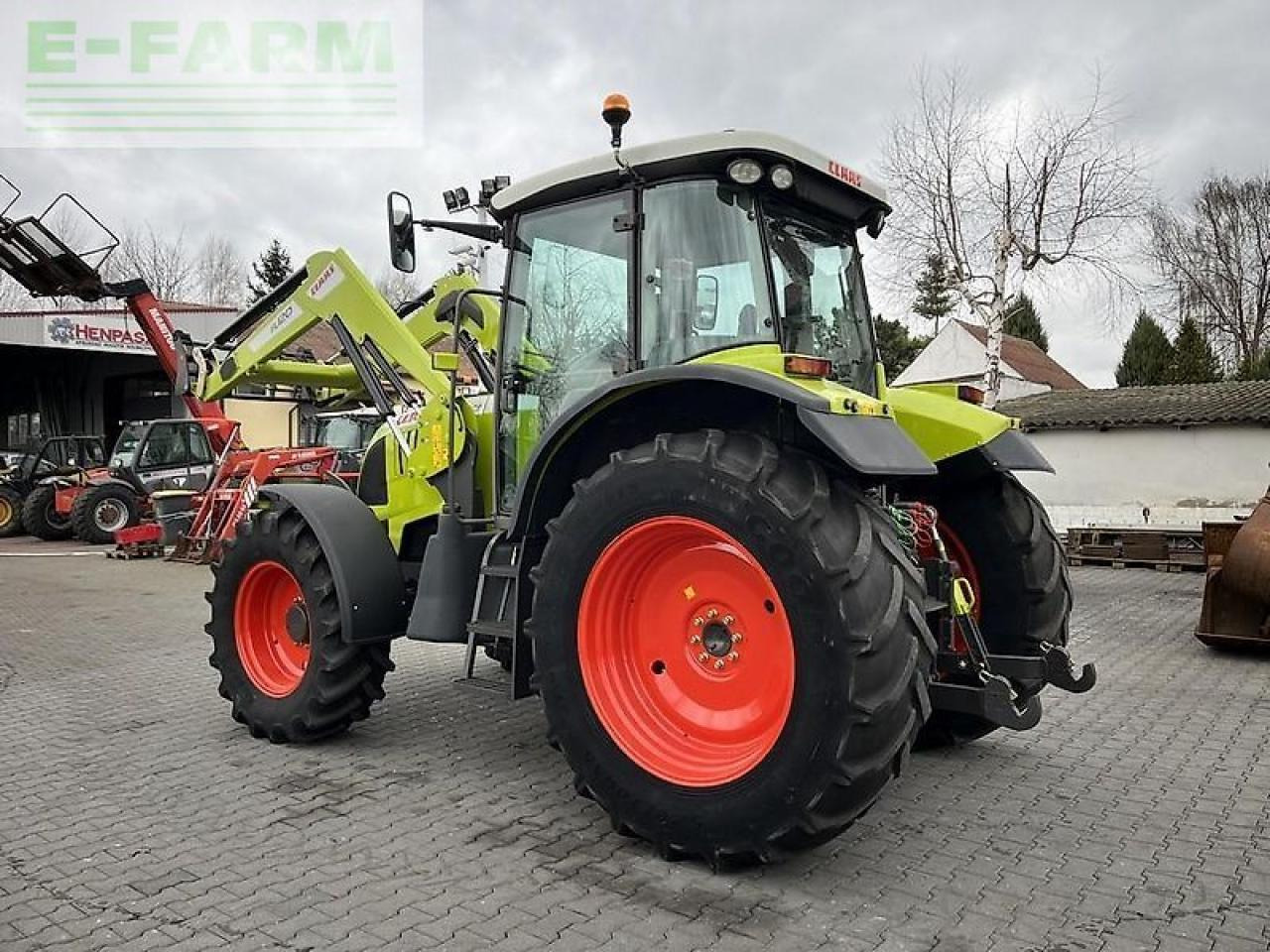 Traktor CLAAS ares 617 atz + claas fl120 ATZ