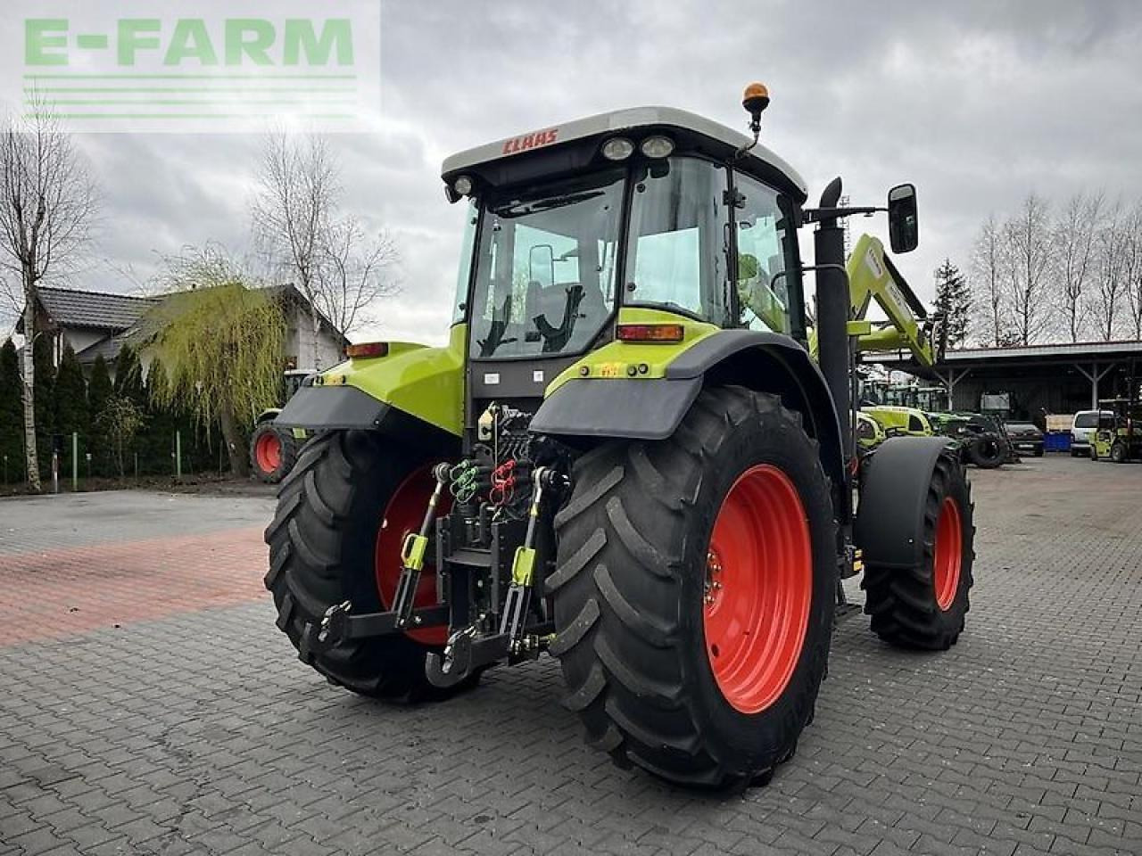 Traktor CLAAS ares 617 atz + claas fl120 ATZ