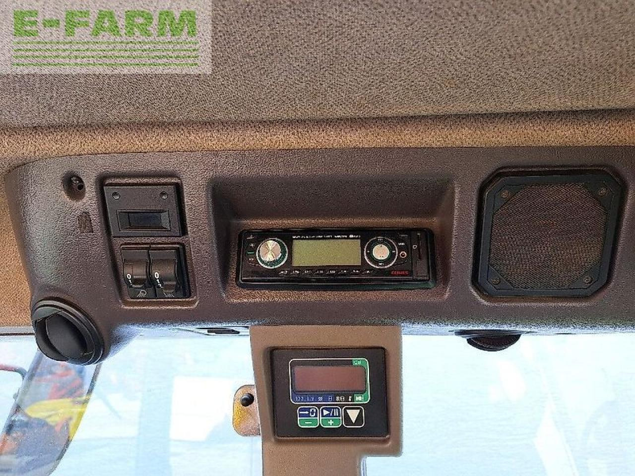 Traktor CLAAS ares 826