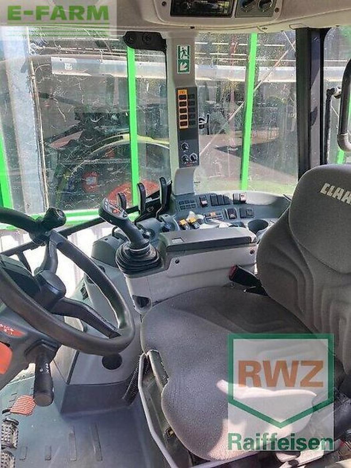 Traktor CLAAS arion 420
