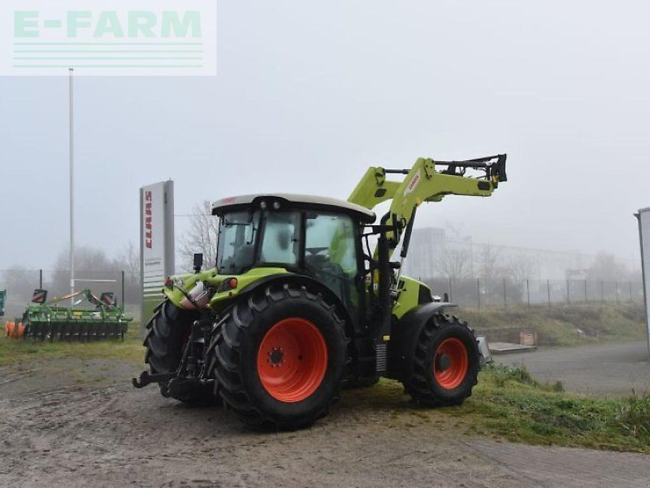 Traktor CLAAS arion 420 - st v advanced claa