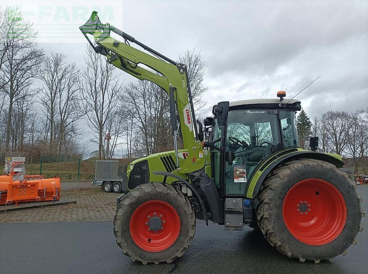 Traktor CLAAS arion 420 standard