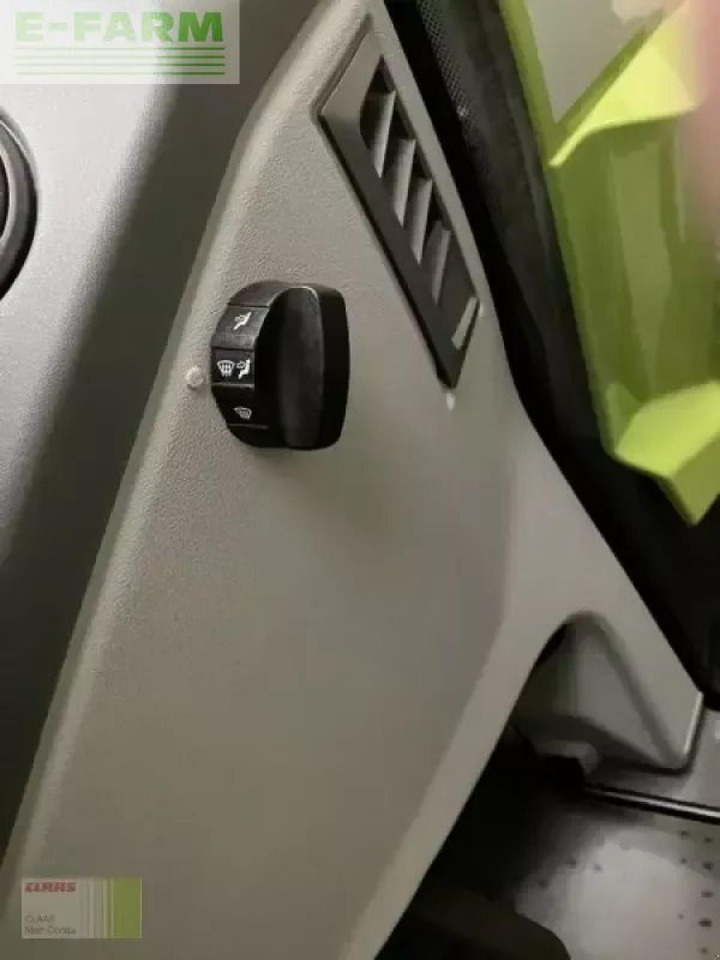 Traktor CLAAS arion 440