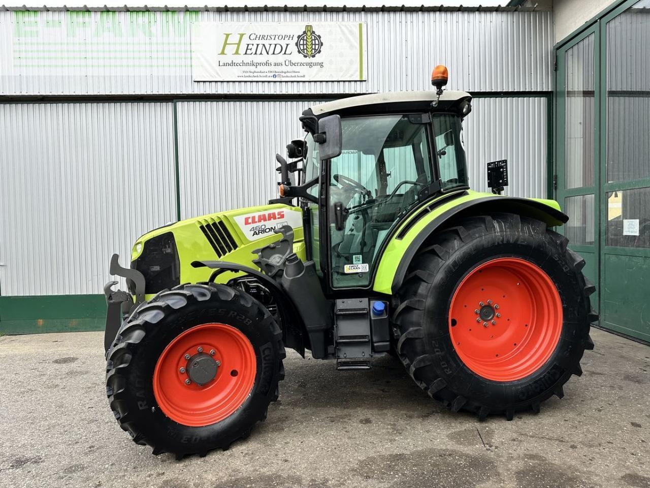 Traktor CLAAS arion 460