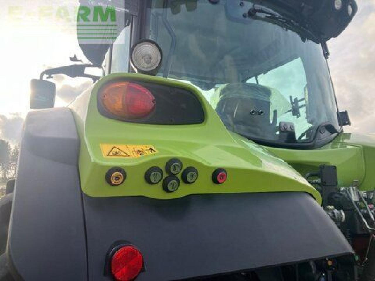 Traktor CLAAS arion 510 cmatic cis+ CMATIC CIS+