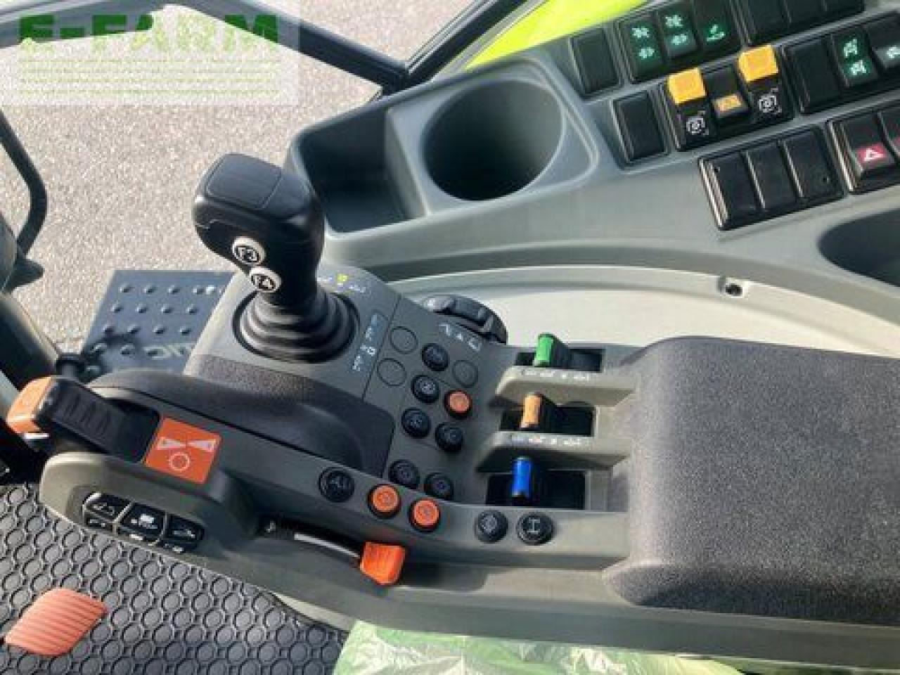 Traktor CLAAS arion 510 cmatic cis+ CMATIC CIS+