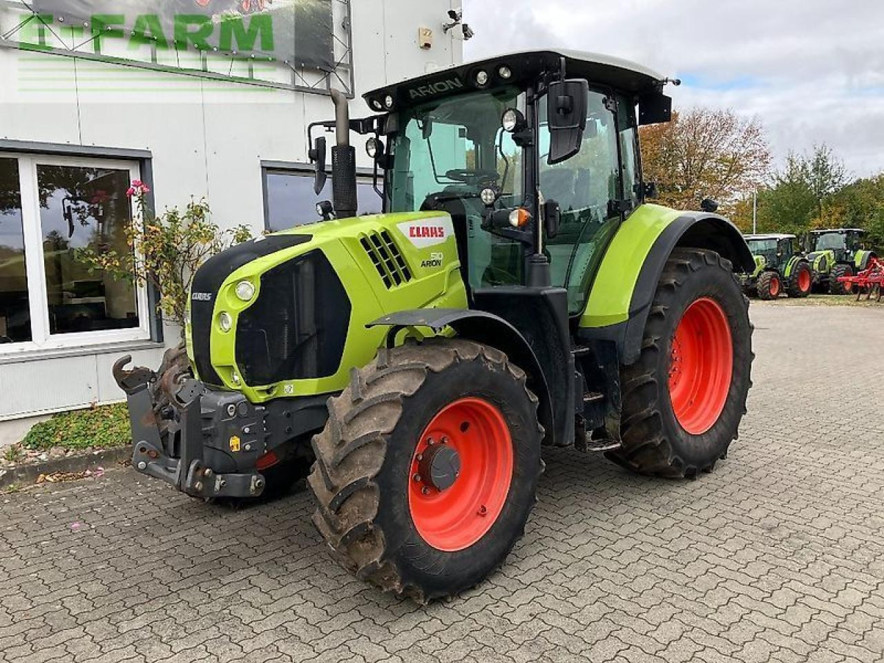 Traktor CLAAS arion 510 hexashift cis HEXASHIFT CIS