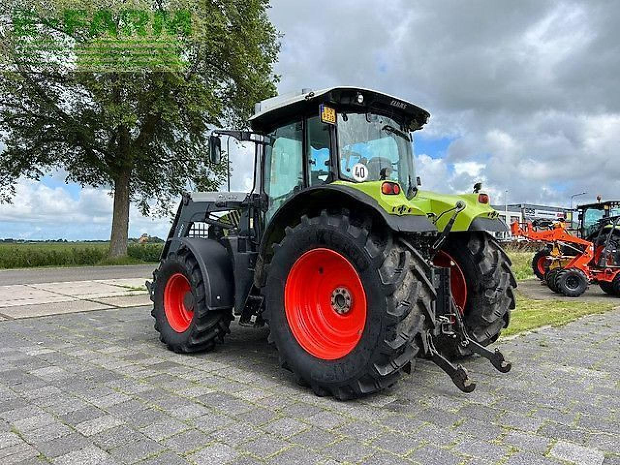 Traktor CLAAS arion 530 cis CIS