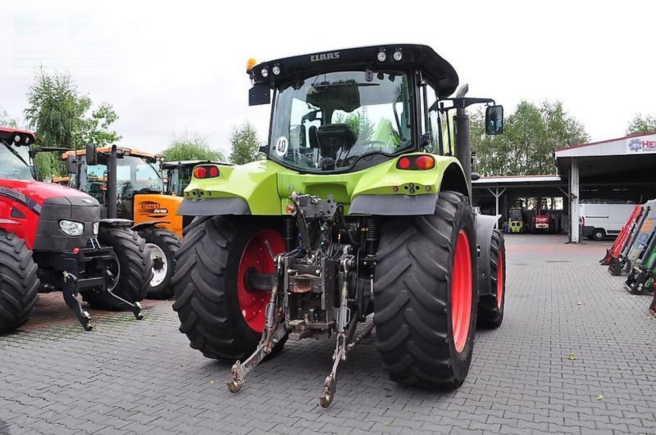 Traktor CLAAS arion 530 cis + claas fl120 CIS