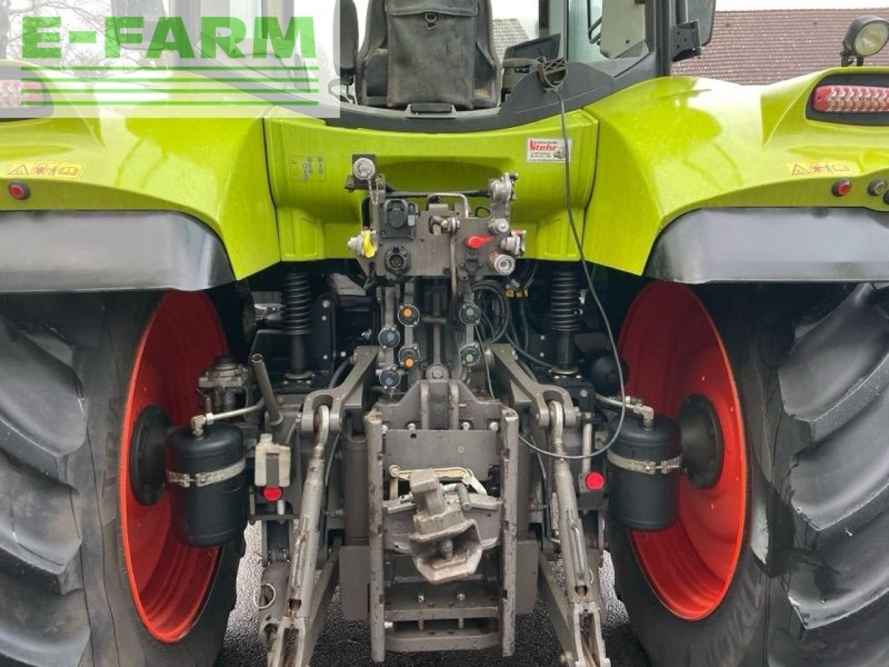 Traktor CLAAS arion 550