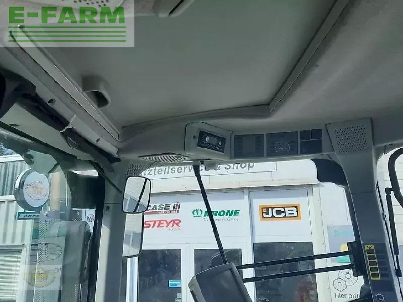 Traktor CLAAS arion 550