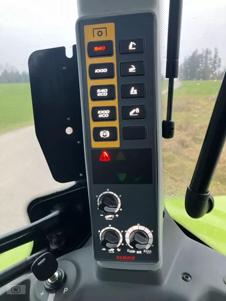 Traktor CLAAS arion 550 cebis CEBIS