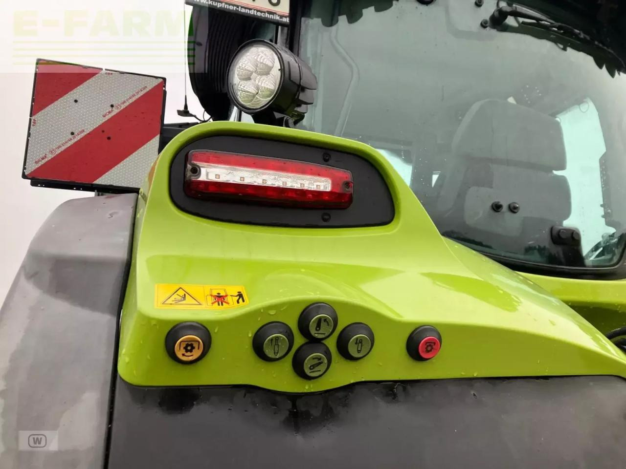 Traktor CLAAS arion 550 cebis CEBIS