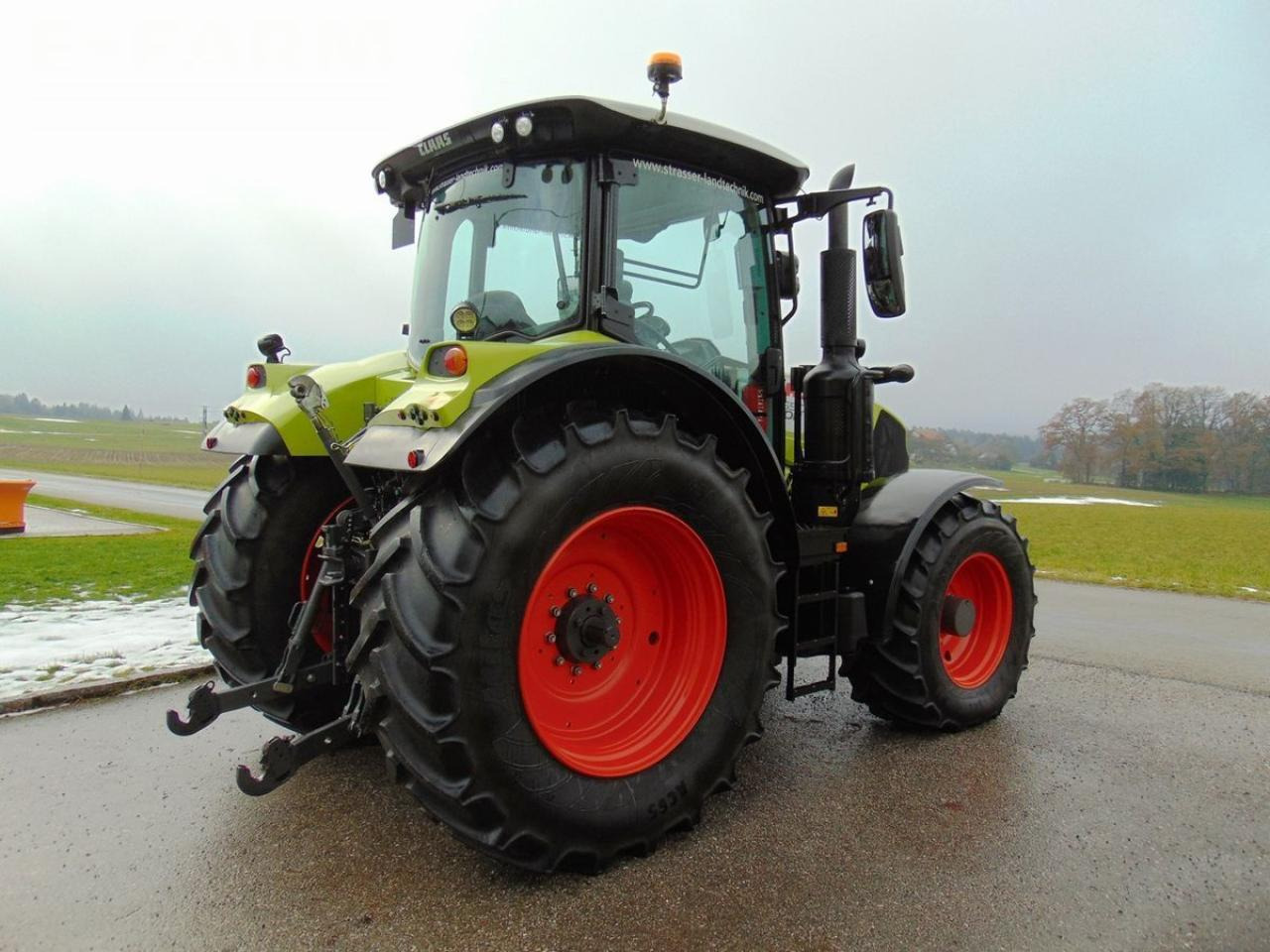 Traktor CLAAS arion 550 cmatic cis+ CMATIC CIS+