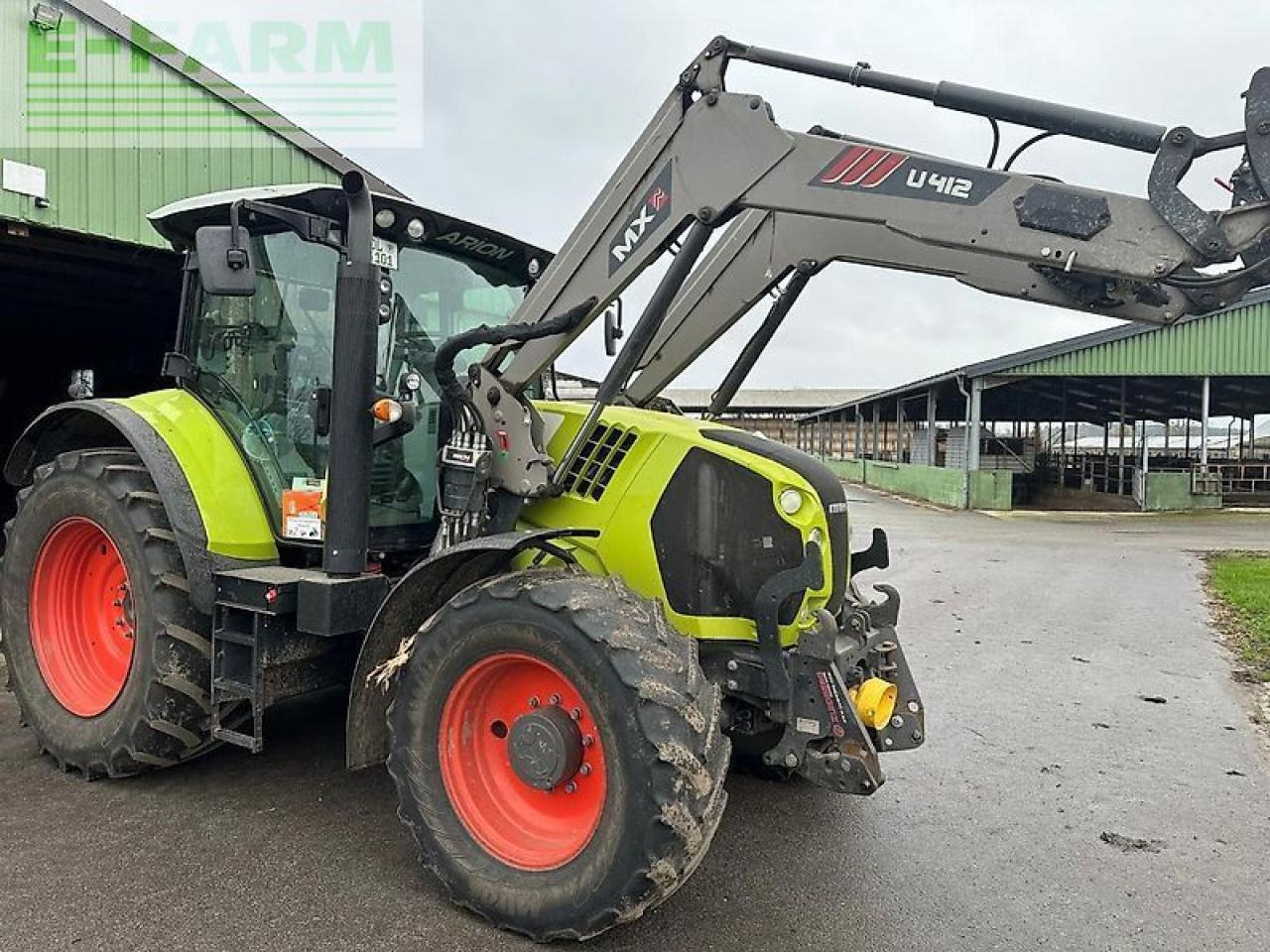 Traktor CLAAS arion 620