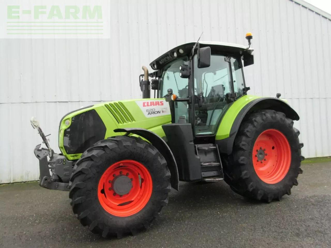 Traktor CLAAS arion 620 cebis t4i