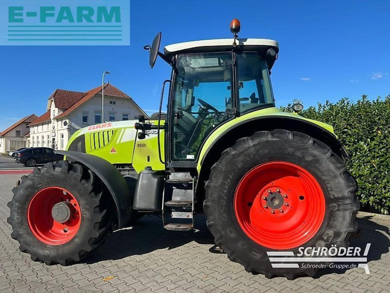 Traktor CLAAS arion 640