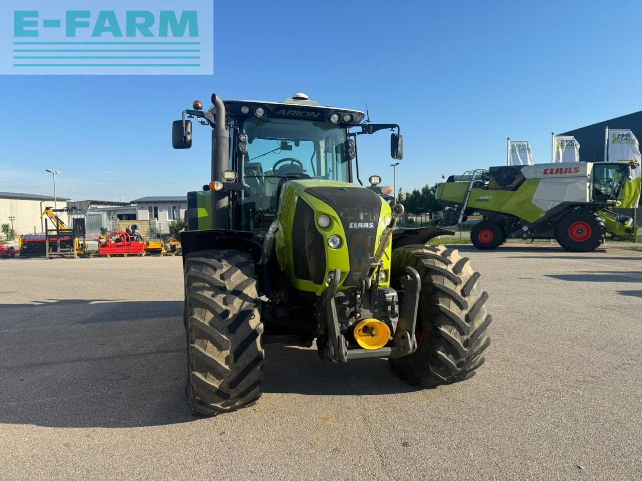 Traktor CLAAS arion 650