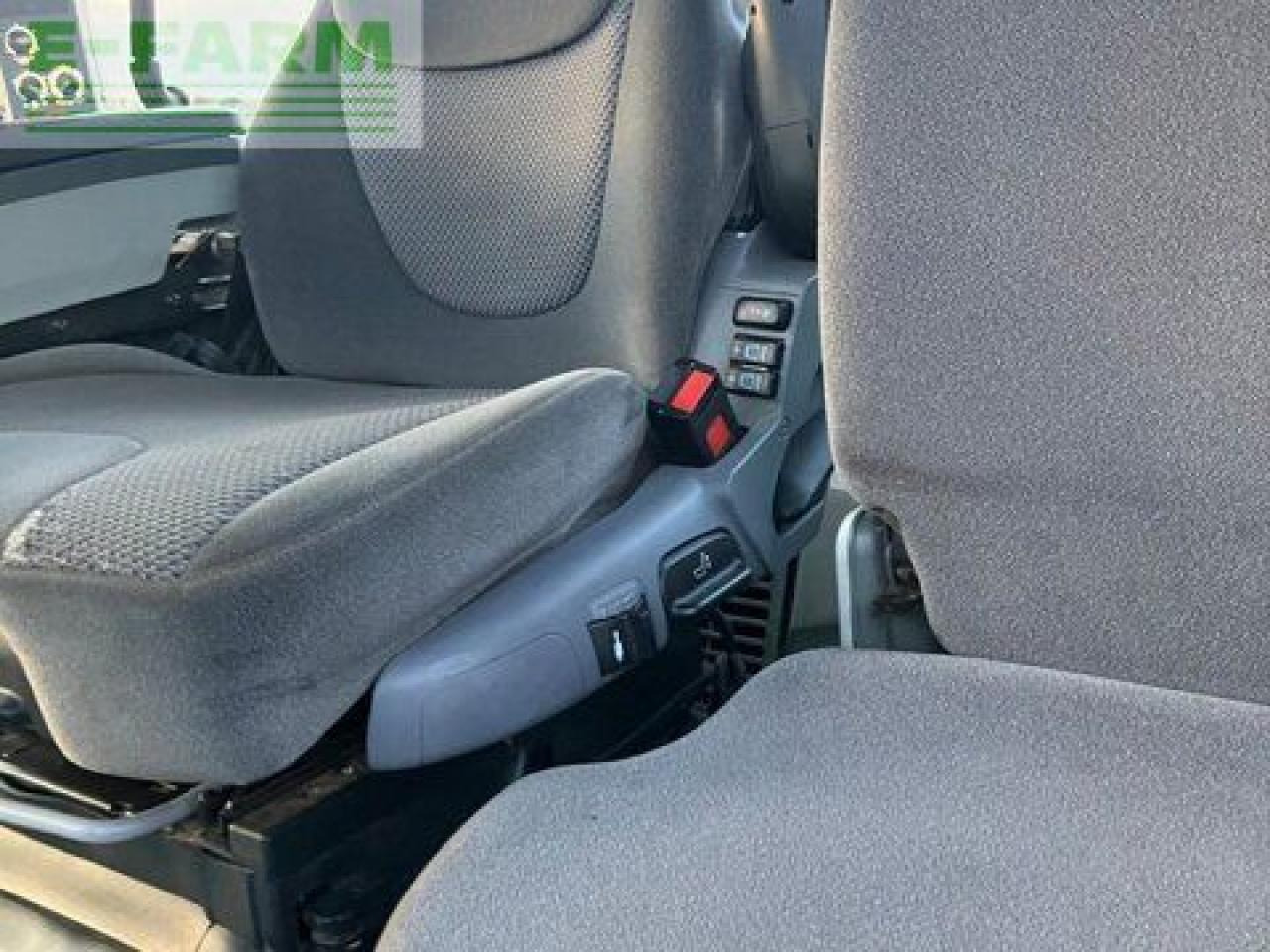 Traktor CLAAS arion 650 c-matic CMATIC CIS