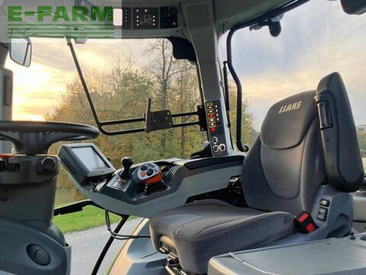 Traktor CLAAS arion 650 c-matic CMATIC CIS