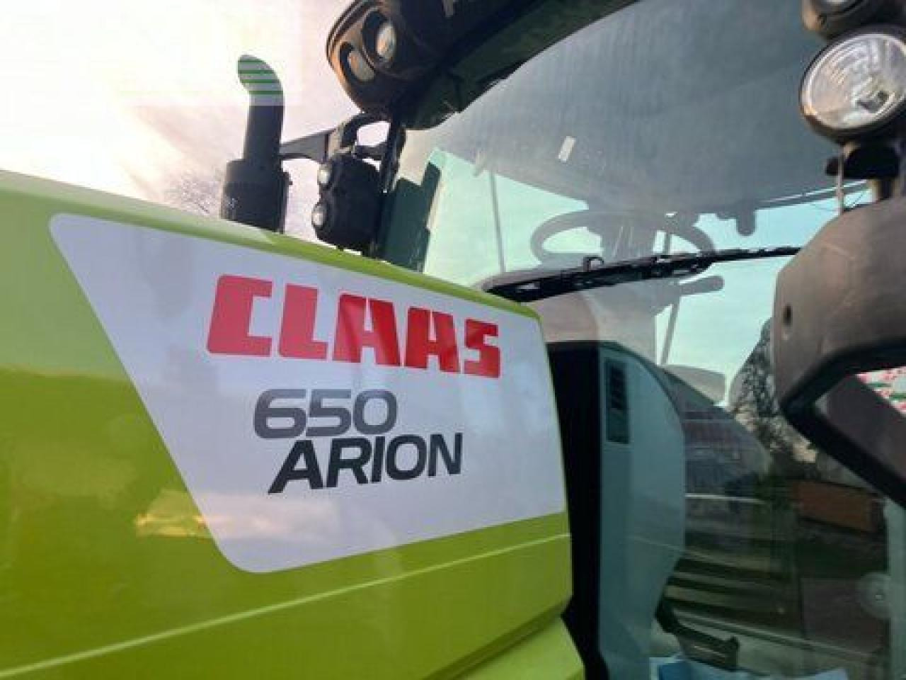 Traktor CLAAS arion 650 c-matic CMATIC CIS