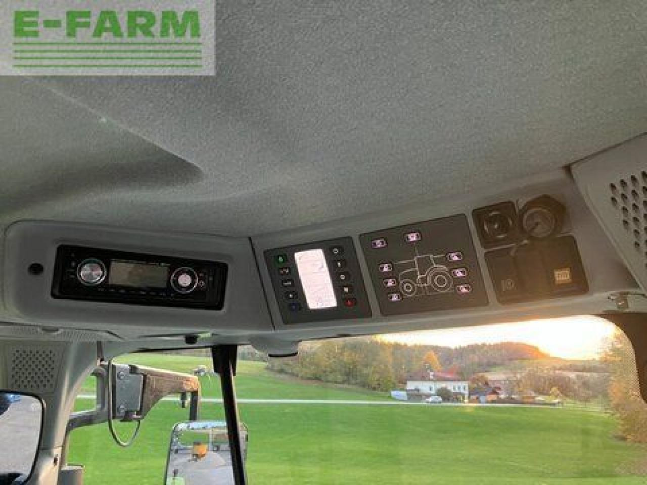 Traktor CLAAS arion 650 c-matic CMATIC CIS