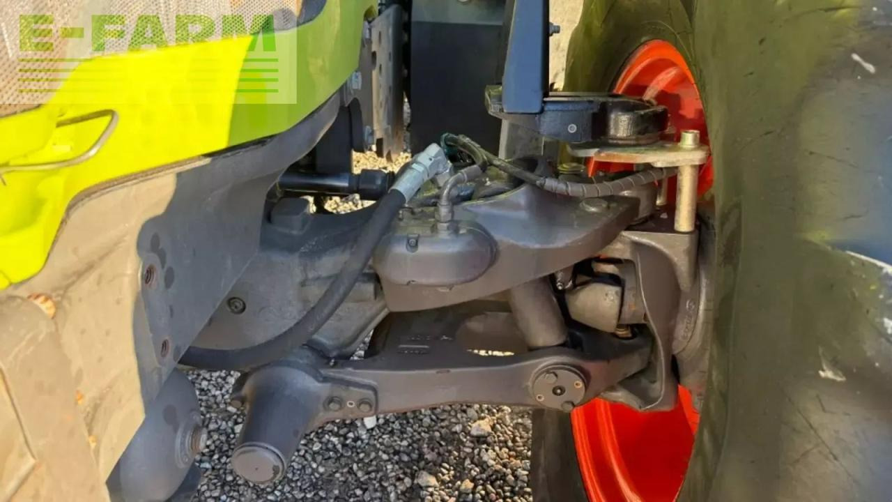 Traktor CLAAS arion 650 c matic med frontpto CMATIC
