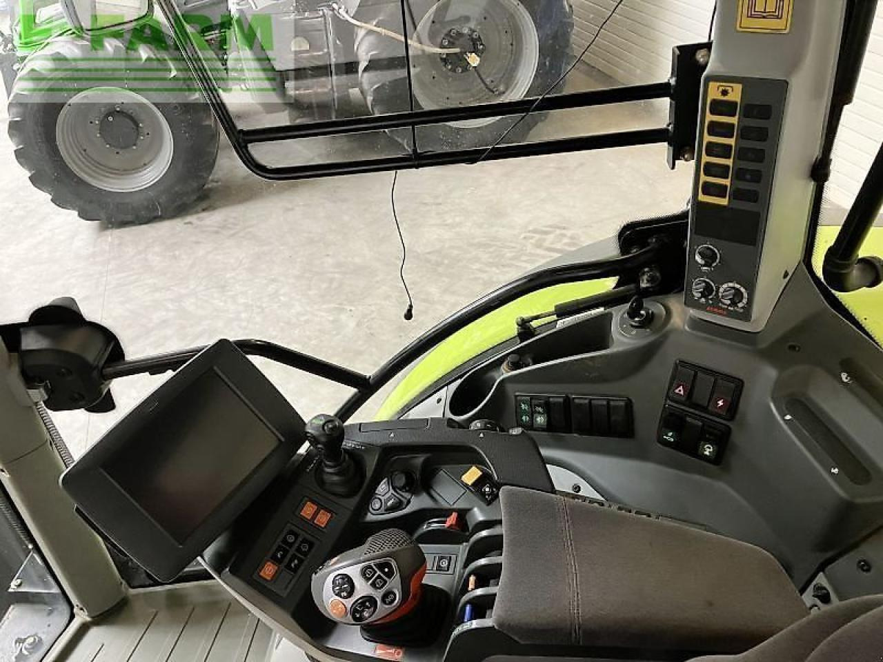 Traktor CLAAS arion 650 cebis cmatic CMATIC CEBIS