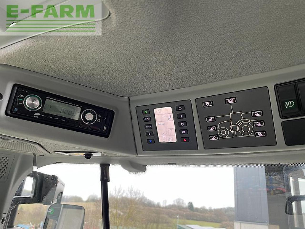 Traktor CLAAS arion 650 cebis hexa mit fronthydraulik + zapfwelle