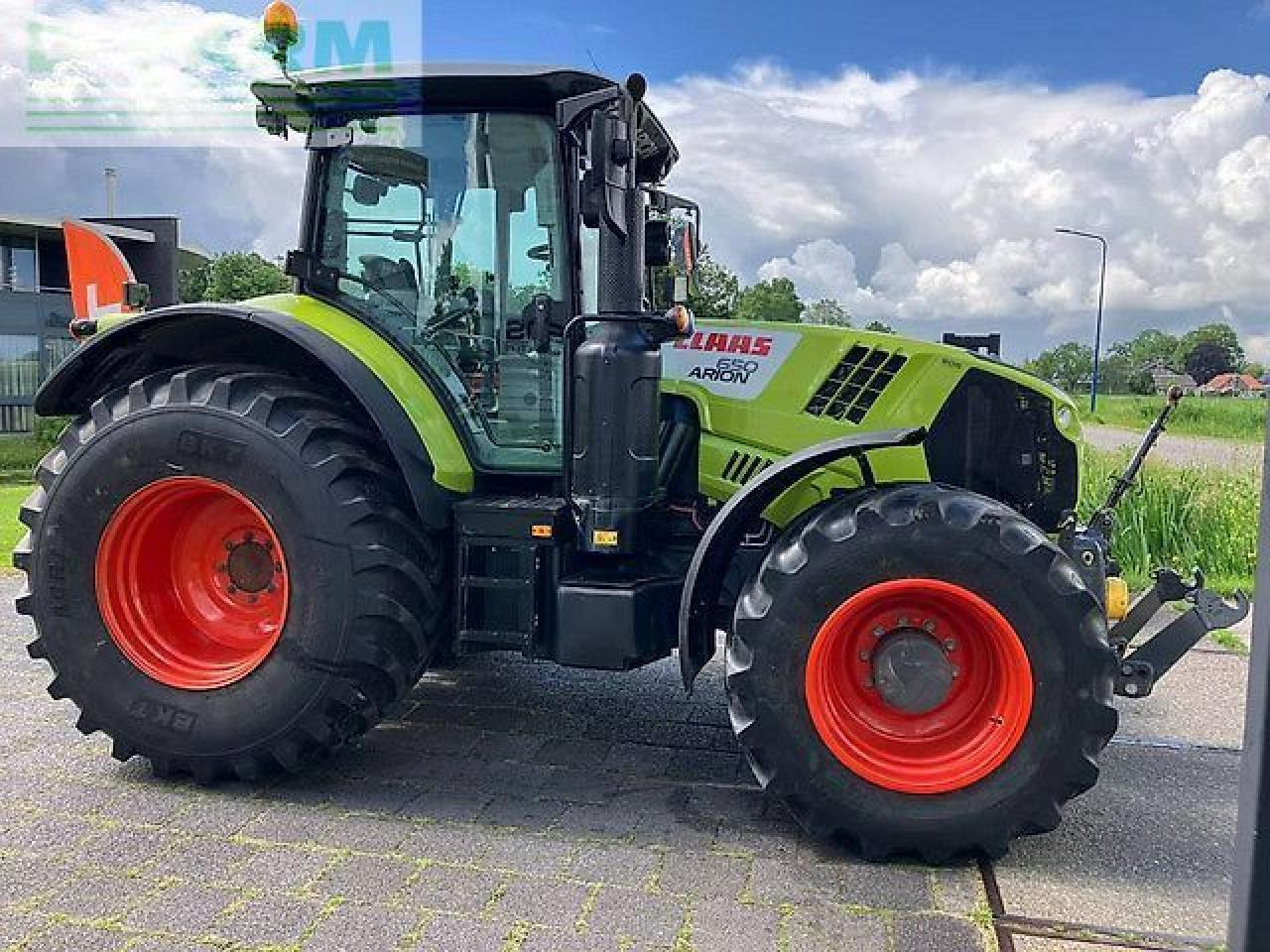Traktor CLAAS arion 650 cis+ hexashift HEXASHIFT CIS+