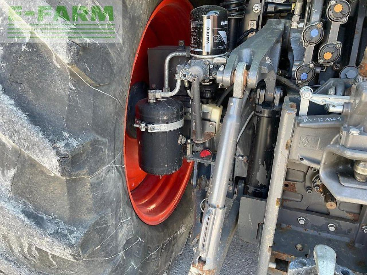 Traktor CLAAS arion 650 cis+ inkl. frontlader preisreduziert CIS+