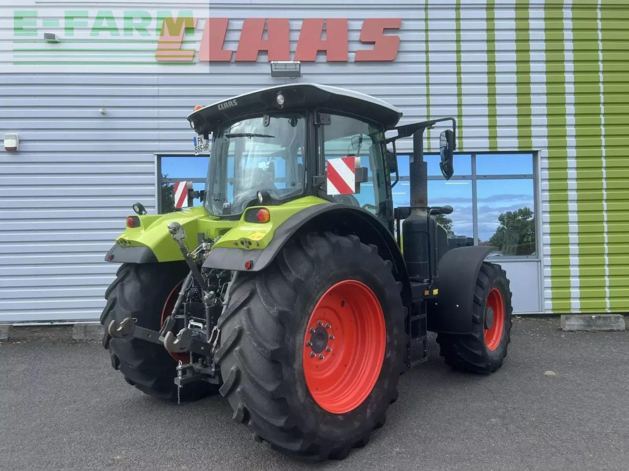 Traktor CLAAS arion 650 concept