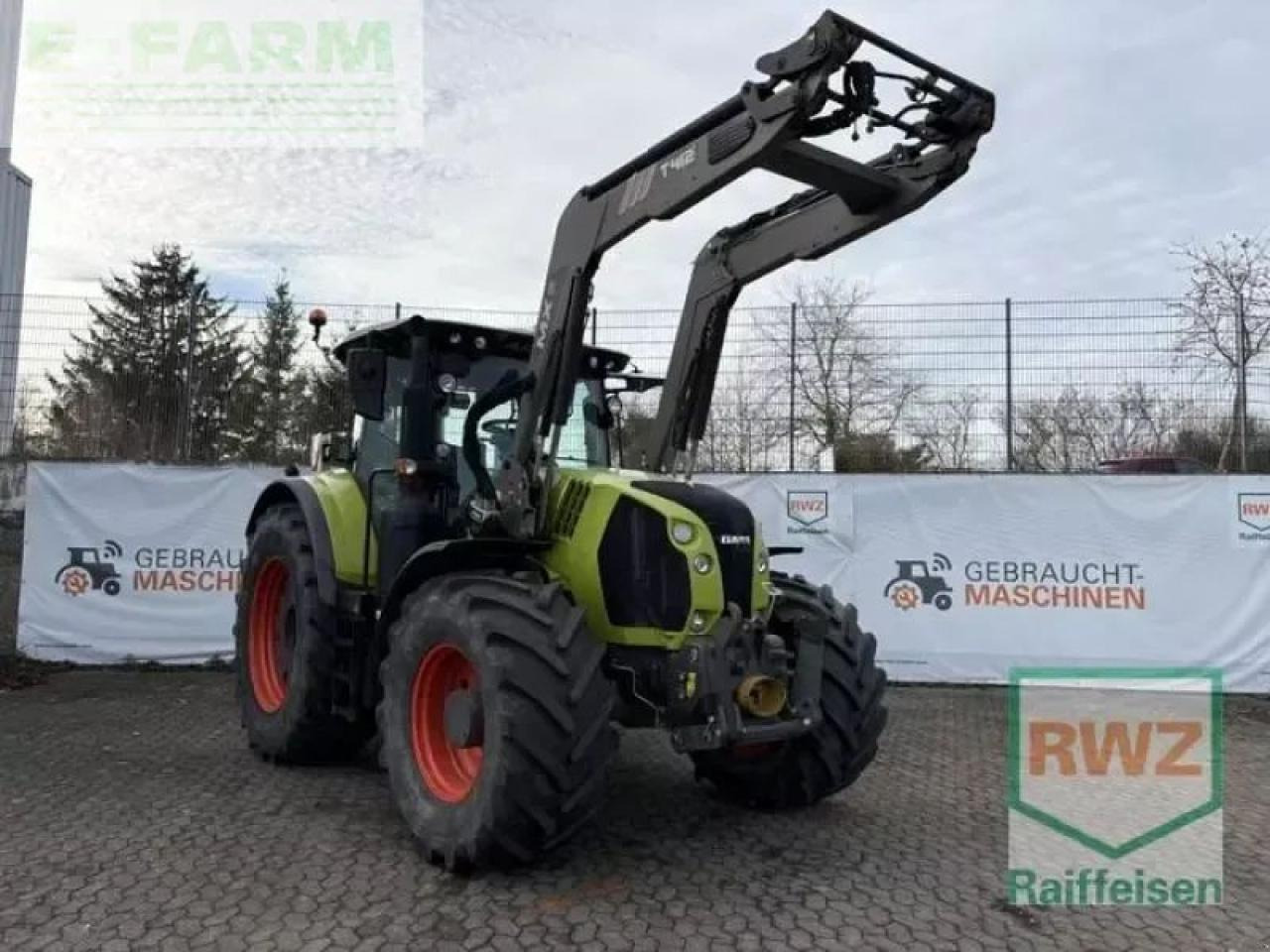 Traktor CLAAS arion 660 cmatic