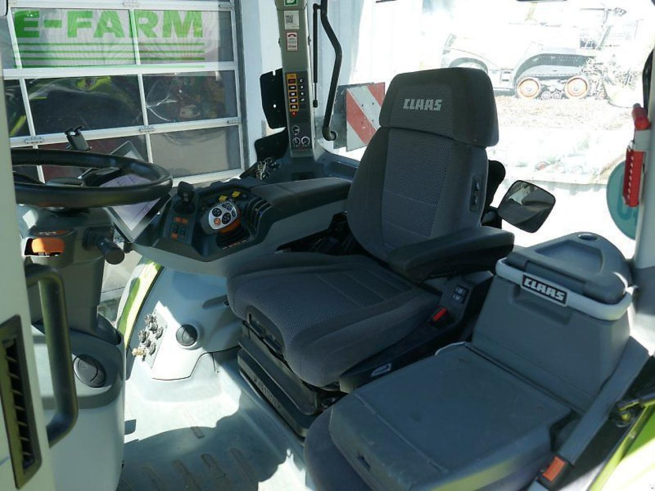Traktor CLAAS arion 660 cmatic cebis CMATIC CEBIS